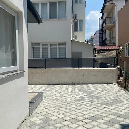Gul 아파트 페티예